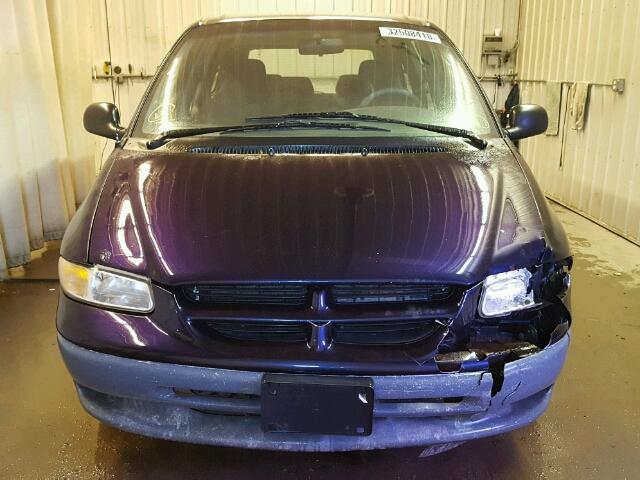 2B4FP2532XR149950 - 1999 DODGE CARAVAN PURPLE photo 9