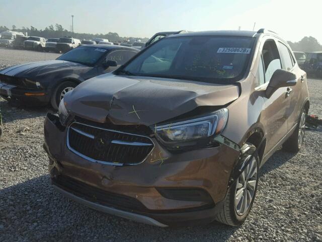 KL4CJASB9HB050291 - 2017 BUICK ENCORE PRE BROWN photo 2