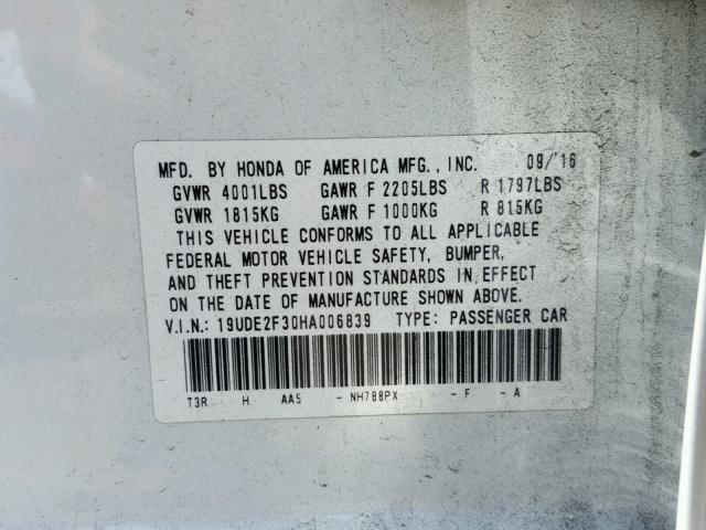 19UDE2F30HA006839 - 2017 ACURA ILX BASE თეთრი ფოტო 10