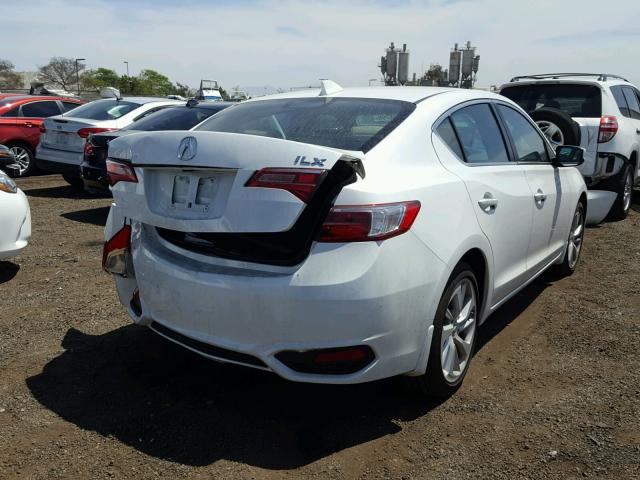 19UDE2F30HA006839 - 2017 ACURA ILX BASE WHITE photo 4