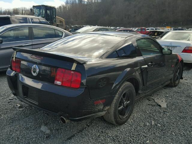 1ZVHT82H575308691 - 2007 FORD MUSTANG GT BLACK photo 4