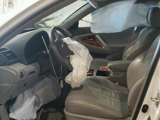 4T4BF3EKXAR079496 - 2010 TOYOTA CAMRY BASE YELLOW photo 5