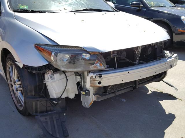 JTKDE167X90293229 - 2009 TOYOTA SCION TC 银色 照片 9