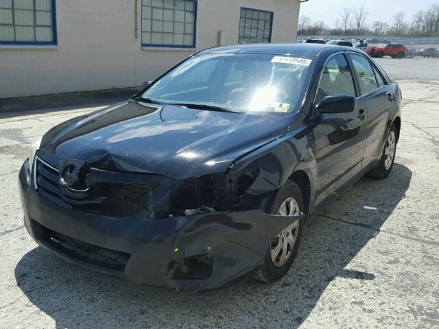 4T1BF3EK0BU131844 - 2011 TOYOTA CAMRY BASE BLACK photo 2