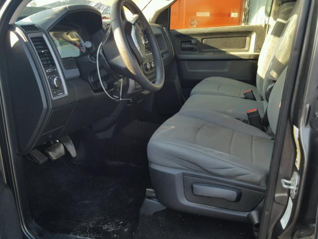 3C63R3CL3EG326153 - 2014 RAM 3500 ST GRAY photo 5