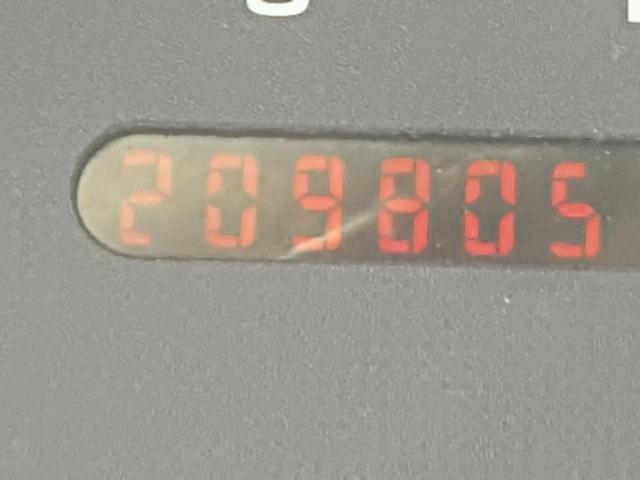 1G2NF52EX4C251451 - 2004 PONTIAC GRAND AM S RED photo 8