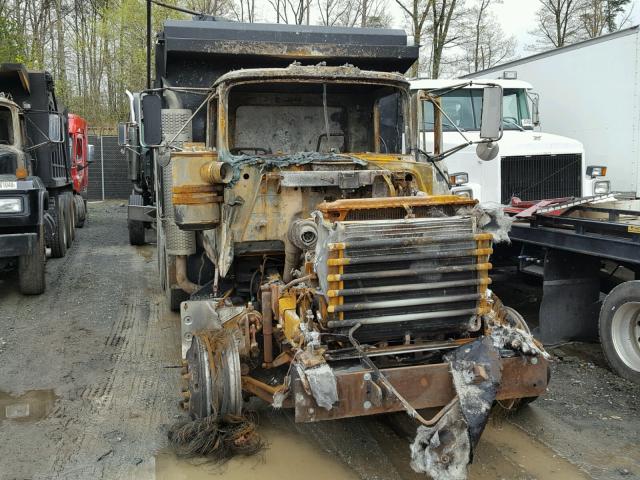 1M2P267Y4XM044234 - 1999 MACK 600 RD600 WHITE photo 1