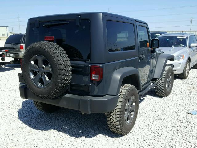 1C4AJWAG5HL564964 - 2017 JEEP WRANGLER S GRAY photo 4