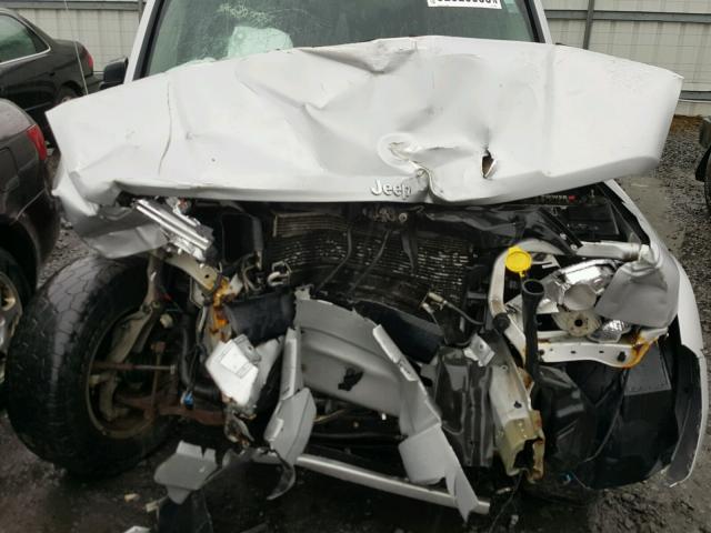 1J4RG4GK1AC158388 - 2010 JEEP COMMANDER GRAY photo 7