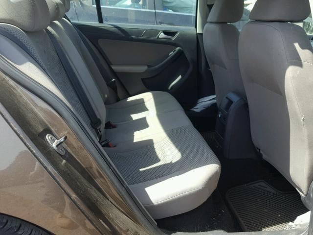 3VW2K7AJ9EM295653 - 2014 VOLKSWAGEN JETTA BASE Շագանակագույն լուսանկար 6