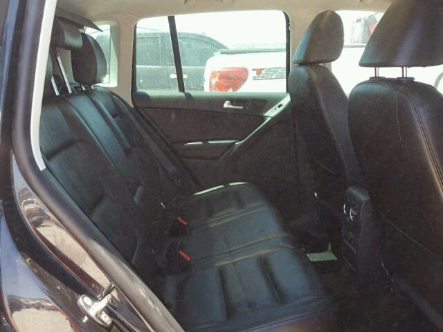 WVGUV7AX2HK021855 - 2017 VOLKSWAGEN TIGUAN SPO შავი ფოტო 6