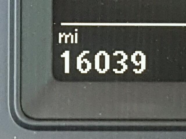 WVGUV7AX2HK021855 - 2017 VOLKSWAGEN TIGUAN SPO შავი ფოტო 8