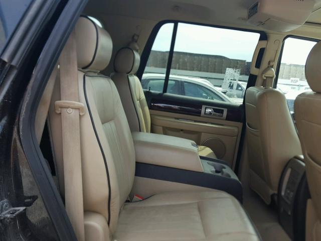 5LMFU27546LJ19133 - 2006 LINCOLN NAVIGATOR 黑色 照片 6