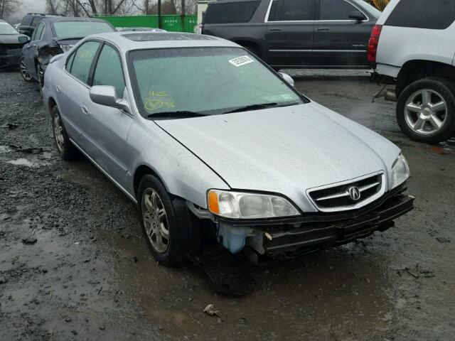 19UUA5666YA030991 - 2000 ACURA 3.2TL SILVER photo 1