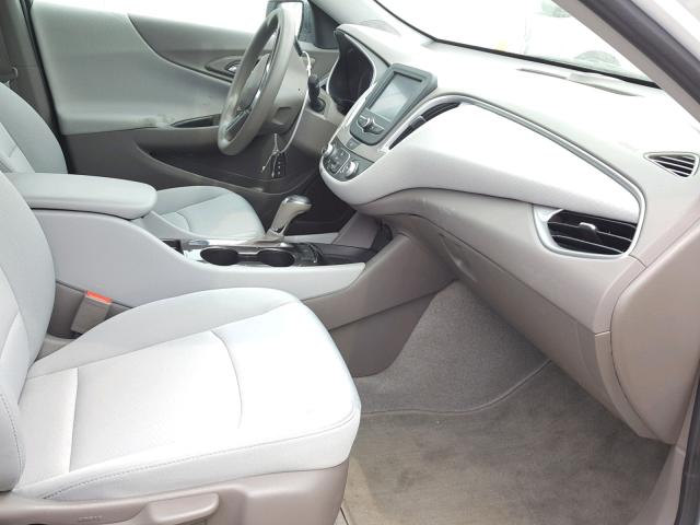 1G1ZC5ST9HF258926 - 2017 CHEVROLET MALIBU LS თეთრი ფოტო 5