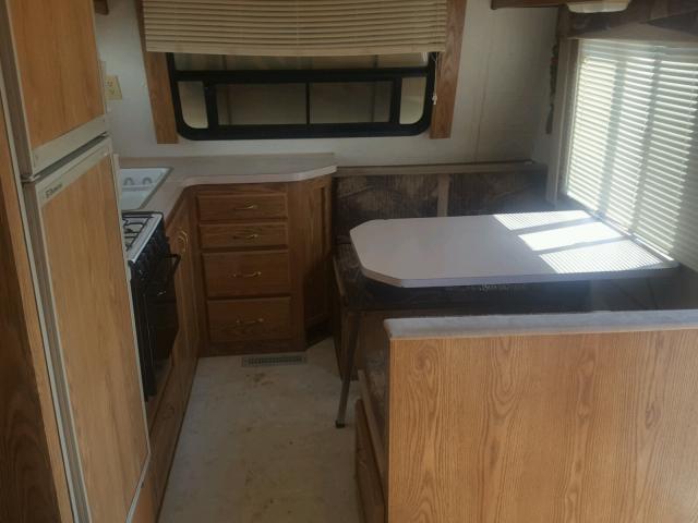 1EA1L2922R1461528 - 1994 TERR CAMPER WHITE photo 5