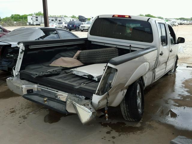 1N6AD09U97C406122 - 2007 NISSAN FRONTIER C WHITE photo 4