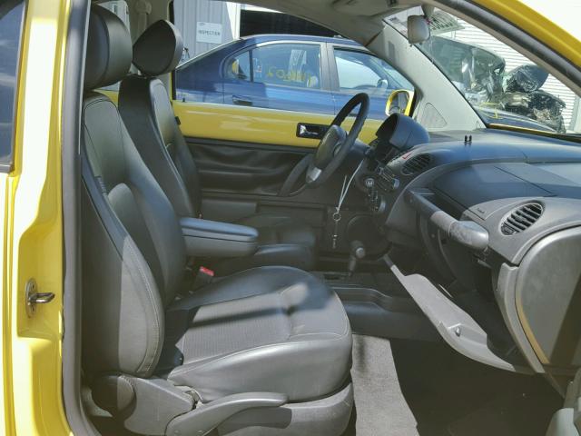 3VWRG31C17M521004 - 2007 VOLKSWAGEN NEW BEETLE 黄色 照片 5