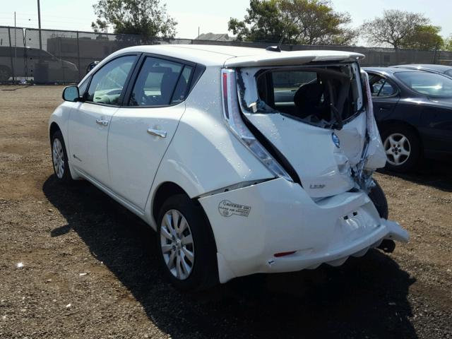 1N4BZ0CP8HC300327 - 2017 NISSAN LEAF S WHITE photo 3