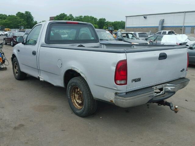 1FTZF1720XNC26846 - 1999 FORD F150 SILVER photo 3