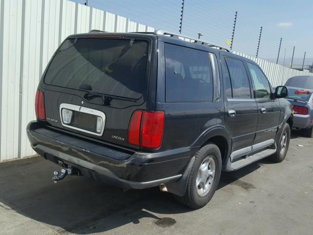5LMPU28L1XLJ05435 - 1999 LINCOLN NAVIGATOR BLACK photo 4