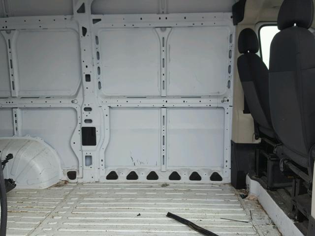 3C6TRVCG8JE112781 - 2018 RAM PROMASTER 白色 照片 6