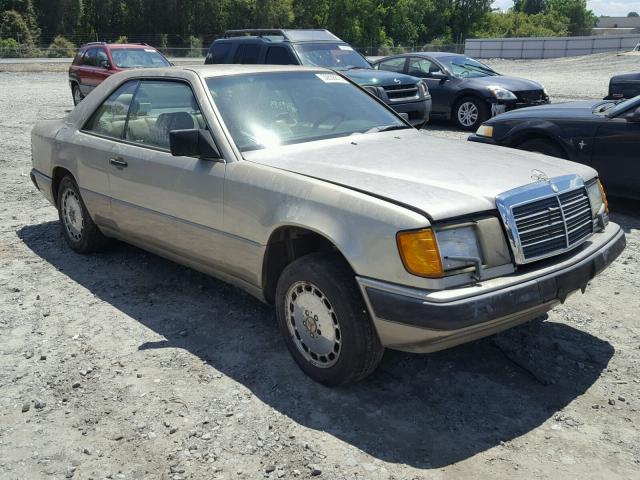 WDBEA50D0KB058439 - 1989 MERCEDES-BENZ 300 CE BEIGE photo 1