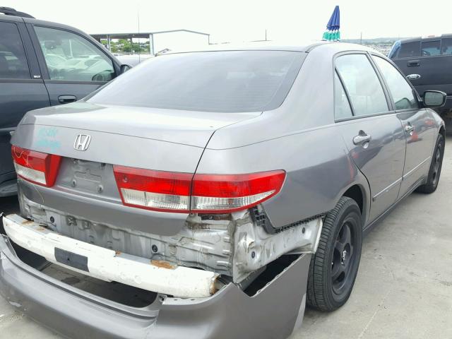 1HGCM56183A120045 - 2003 HONDA ACCORD DX GRAY photo 4