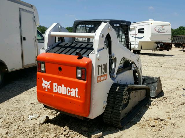 527713356 - 2004 BOBCAT T190 WHITE photo 4