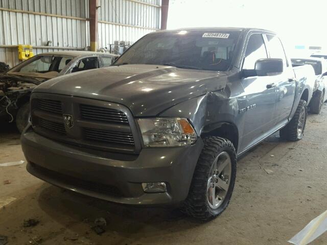 1D7RV1CT3AS206851 - 2010 DODGE RAM 1500 GRAY photo 2