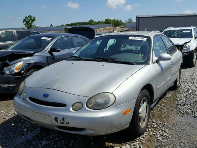 1FALP52U0VA184594 - 1997 FORD TAURUS GL SILVER photo 2