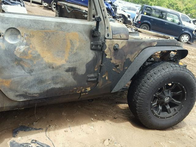 1C4AJWAG2CL179127 - 2012 JEEP WRANGLER S GREEN photo 9