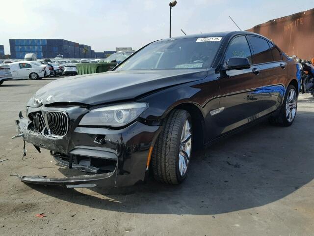 WBAKA4C55CDX20263 - 2012 BMW 740 I BLACK photo 2