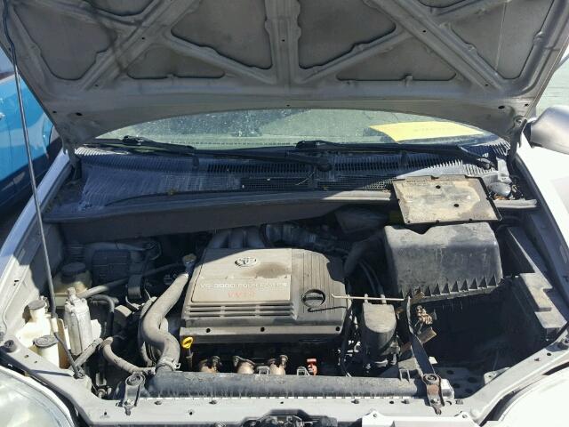 4T3ZF13CX2U437178 - 2002 TOYOTA SIENNA LE GRAY photo 7