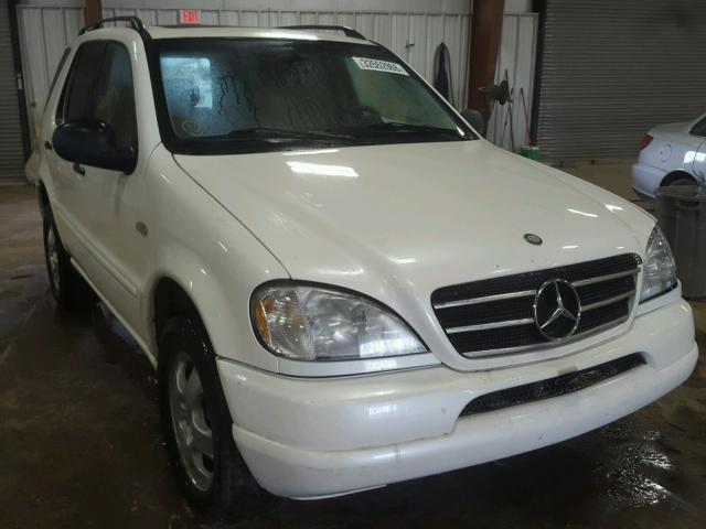 4JGAB72E0XA078049 - 1999 MERCEDES-BENZ ML 430 WHITE photo 1