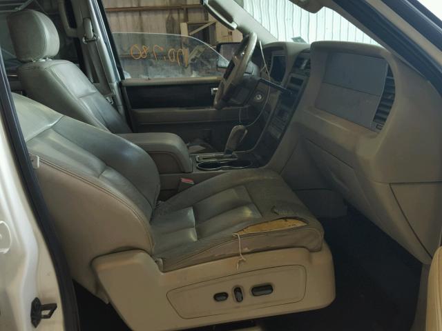 5LMFU27597LJ00210 - 2007 LINCOLN NAVIGATOR 白色 照片 5