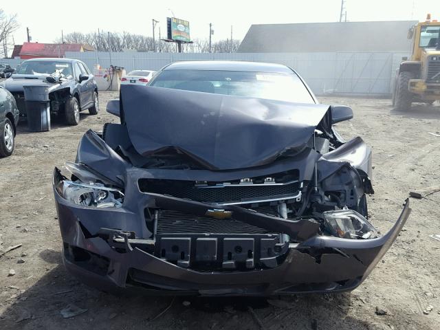 1G1ZC5E06CF260059 - 2012 CHEVROLET MALIBU 1LT 灰色 照片 9