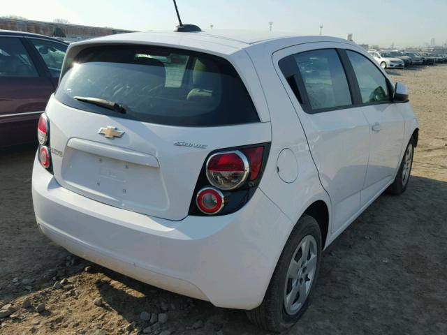 1G1JA6SH3G4172803 - 2016 CHEVROLET SONIC LS 白色 照片 4