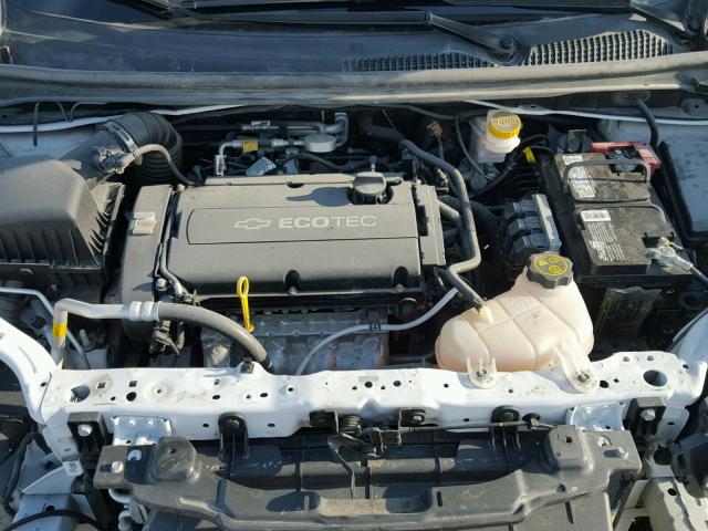 1G1JA6SH3G4172803 - 2016 CHEVROLET SONIC LS 白色 照片 7