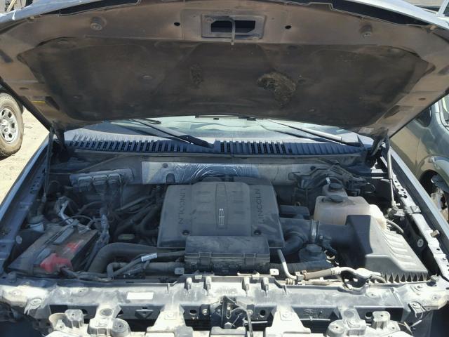 5LMJJ2J50AEJ07327 - 2010 LINCOLN NAVIGATOR 灰色 照片 7