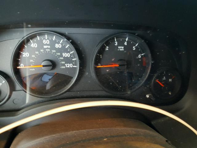 1C4NJDBB5CD582781 - 2012 JEEP COMPASS SP WHITE photo 8