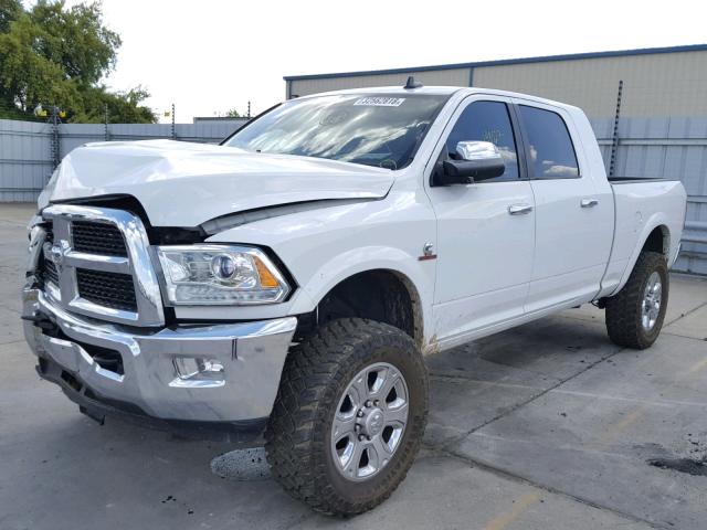 3C6UR5NLXEG231165 - 2014 RAM 2500 LARAM WHITE photo 2