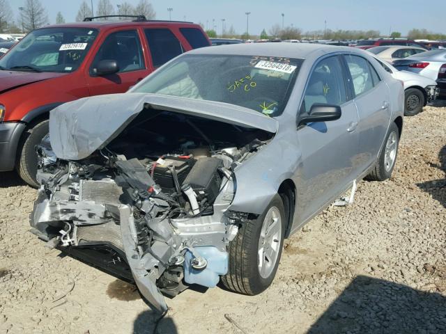 1G11B5SA4DF356142 - 2013 CHEVROLET MALIBU LS ვერცხლისფერი ფოტო 2