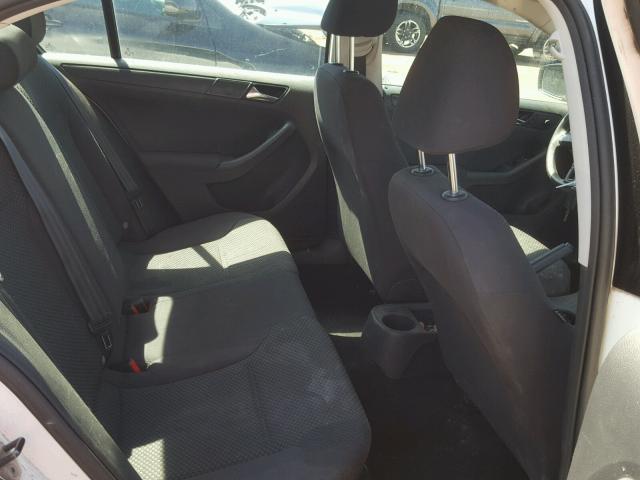 3VW2K7AJ8BM051312 - 2011 VOLKSWAGEN JETTA BASE 白色 照片 6