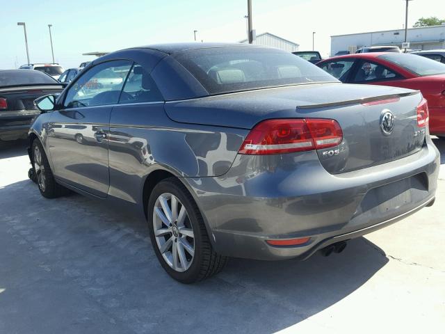 WVWBW7AH4CV004516 - 2012 VOLKSWAGEN EOS KOMFOR ნაცრისფერი ფოტო 3