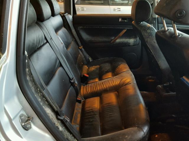 WVWPD63B0XE497468 - 1999 VOLKSWAGEN PASSAT GLX 银色 照片 6