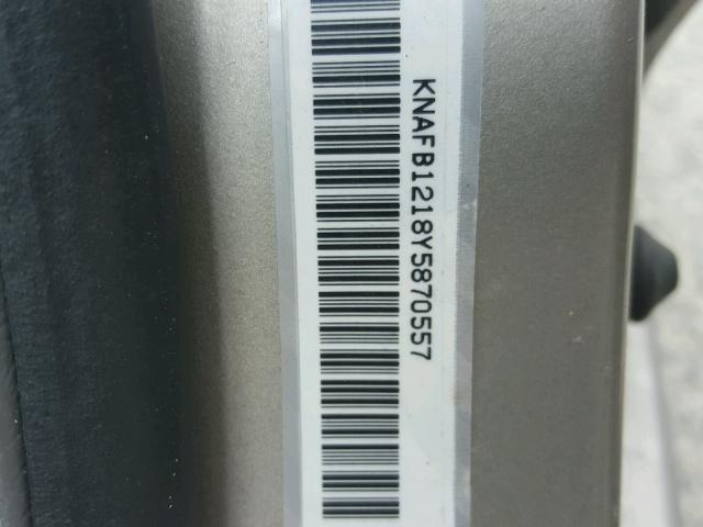 KNAFB1218Y5870557 - 2000 KIA SEPHIA BAS GRAY photo 10