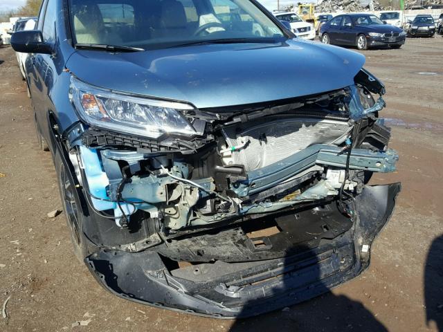 2HKRM4H45GH609351 - 2016 HONDA CR-V SE BLUE photo 9