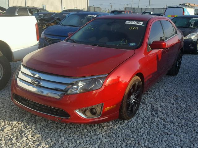 3FAHP0JA2CR165385 - 2012 FORD FUSION SEL RED photo 2