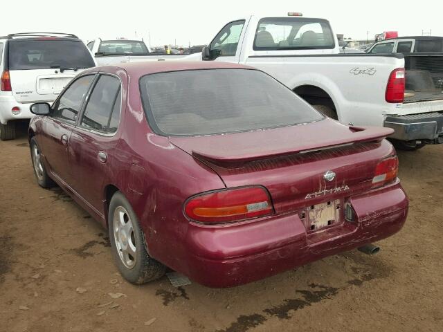 1N4BU31D8RC150004 - 1994 NISSAN ALTIMA XE MAROON photo 3